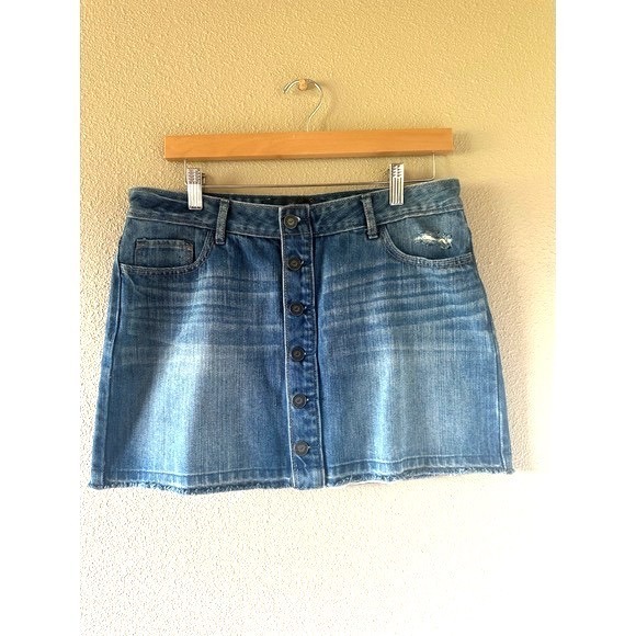 Hollister Dresses & Skirts - Hollister Denim Mini Skirt 9 W29 Blue Button Front Distressed Y2K Coastal Indie